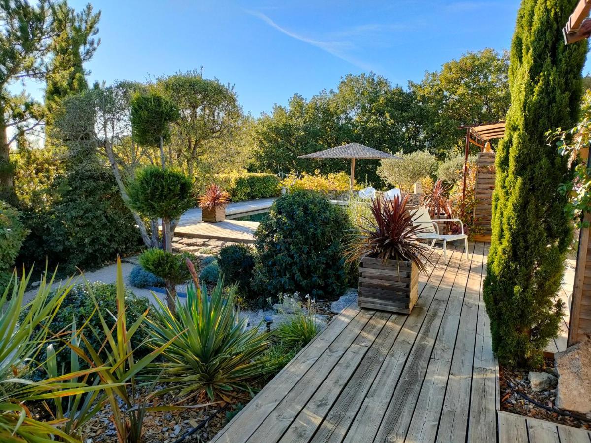 Villa Cabrida Cabrieres-d'Avignon Bagian luar foto