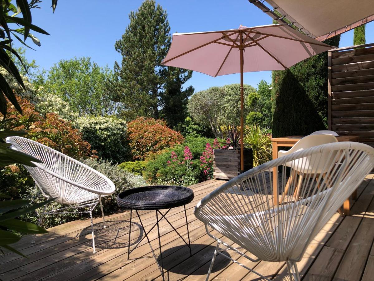 Villa Cabrida Cabrieres-d'Avignon Bagian luar foto